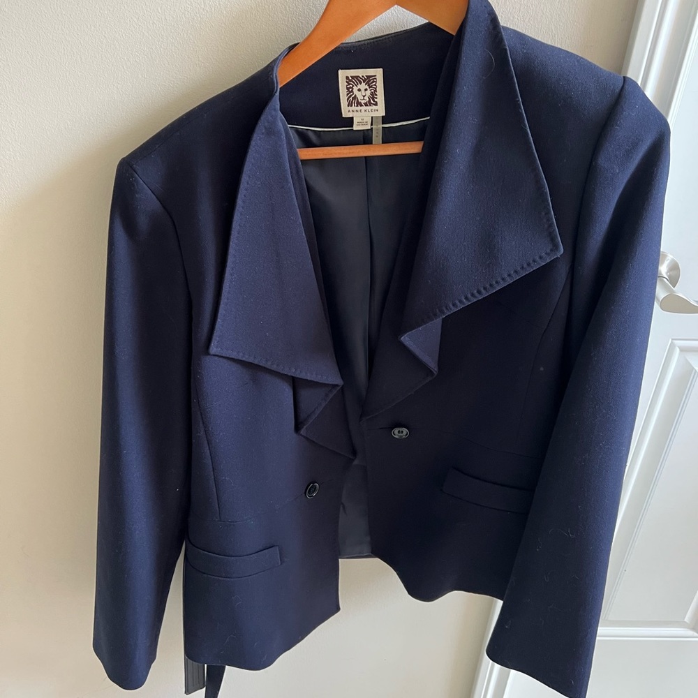ANNE KLEIN BLAZER W/ BELT 12